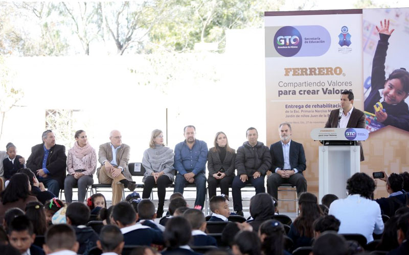 Grupo Ferrero apoya proyecto educativo de Guanajuato