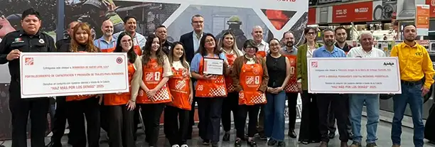 Donativo The Home Depot Bomberos Nuevo León Amigos de la Sierra