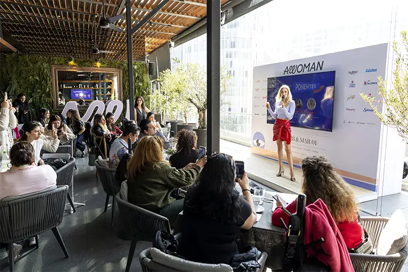 Evento AWOMAN 2026 Campo Marte liderazgo femenino