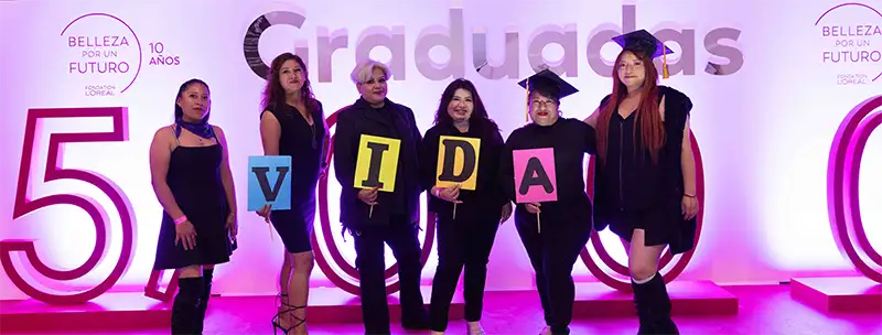 Graduación programa Belleza por un Futuro L'Oréal