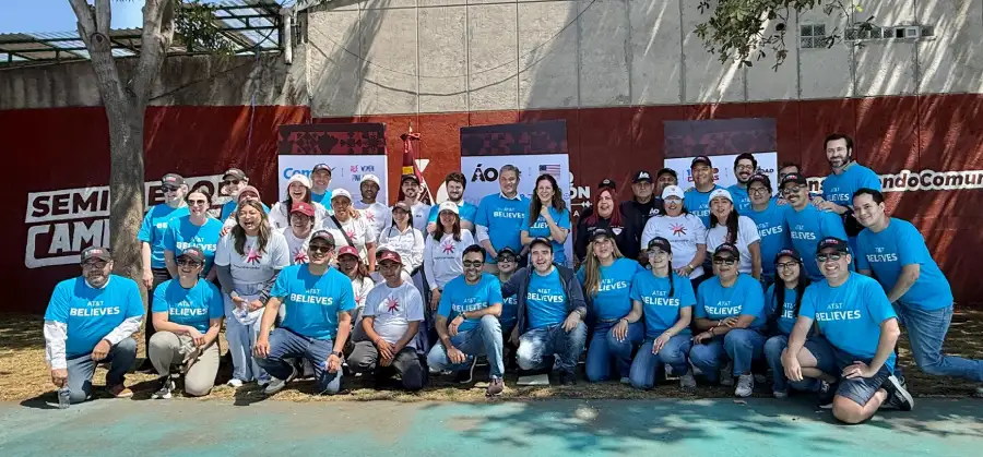 Cancha rehabilitada proyecto AT&T Comex