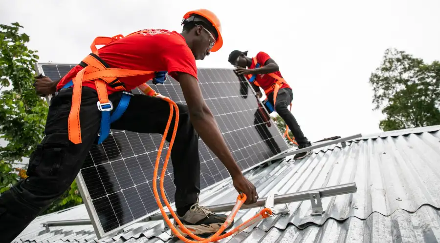 comunidad latinoamericana energía solar agricultura sostenible