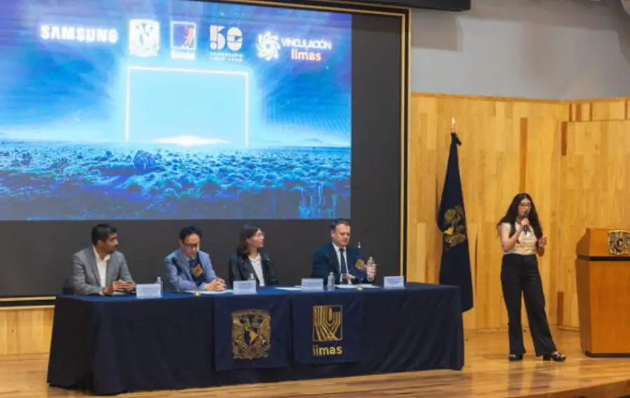 premiación Samsung UNAM Miradas al Mañana